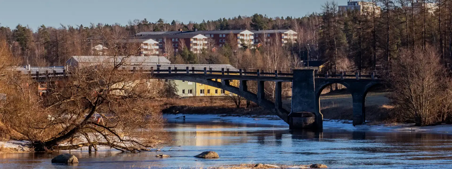 Bostäder - Hyresbo­städer Radhus Och Lägenheter